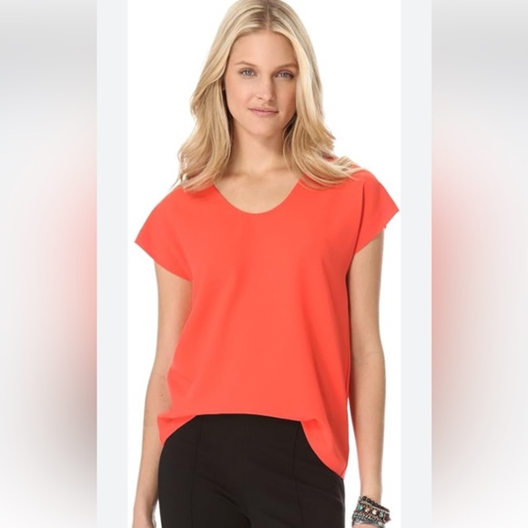 Diane von Furstenberg Acedia Crepe top, Cornflower blue, M, NWT - Picture 5 of 7